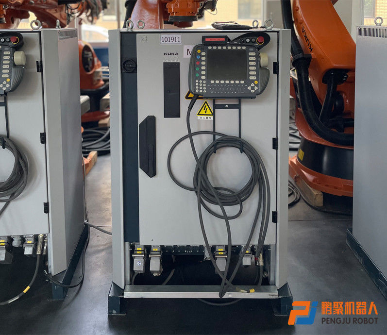 2700 Mm Reach Kuka Software Welding Robot per prestazioni di saldatura veloci e accurate Offerta speciale: KUKA KR210, la tua soluzione unica per tutte le applicazioni industriali dal saldatura al fresatura