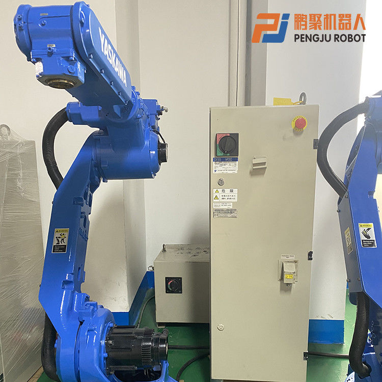 Automatizzazione industriale resa possibile con i robot usati YASKAWA Programmazione smartphone Scopri Yaskawa MA1400: precisione - saldatura guidata ridefinita e interfaccia USB