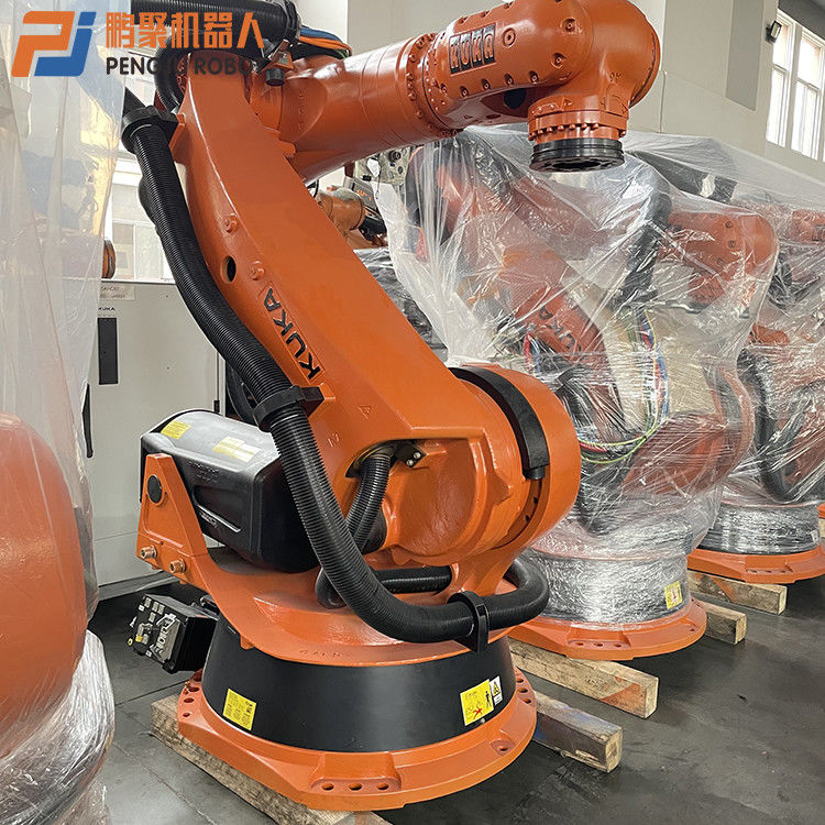 KR210 Robot di palettatura con robot Kuka usato e 2700 mm di portata massima Robot industriale di movimentazione di palettatura