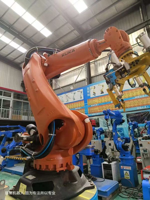 KUKA KR210 R2700 robot extra C4 NUOVO e USATO disponibile Saldatura a punto, Pressa, pallettizzazione, carico e scarico