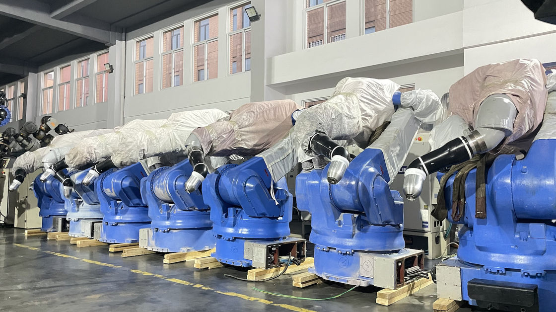 Braccio di spruzzatura completamente automatico utilizzato del robot di 6 assi di Yaskawa EPX2900 con il dispositivo protetto contro le esplosioni