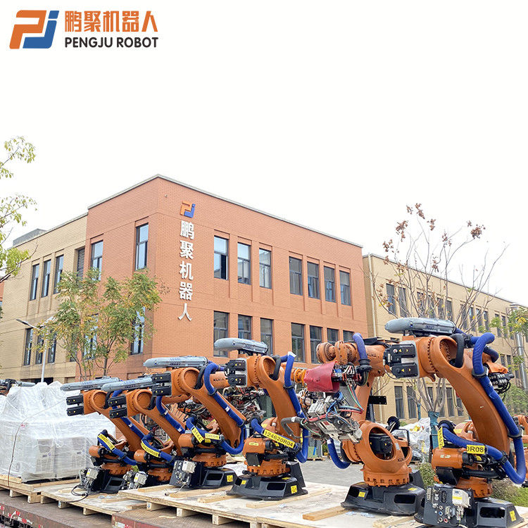 KUKA KR 240 R2900 Ultra Robot 6 assi braccio con 240 kg di carico utile e 2896 mm di portata ripetibilità di 0,06 mm di peso 1145 kg