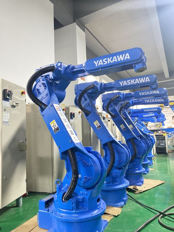 XRC Used Robotic Arm Payload 20kg Yaskawa CR20 Robot per la stanza pulita, robot per la movimentazione dei materiali, robot per il pick and place