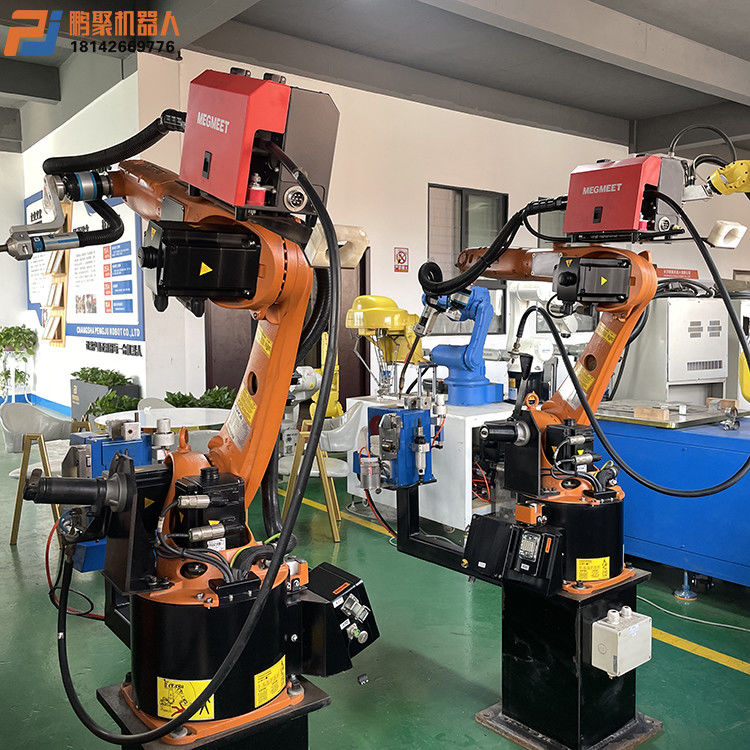 Robot per saldatura automatico di asse di Kuka KR5R1400 sei con l'apertura delle braccia 1400mm ed il carico 5kg