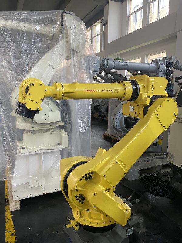 Asce utilizzate del robot 6 di FANUC M-710iC/70 per installazione al suolo