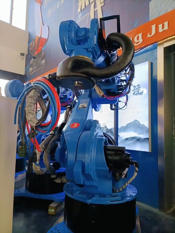 Macchina di saldatura automatica a batteria veloce ed accurata Yaskawa ES200D Robot per saldatura, movimentazione e palettatura