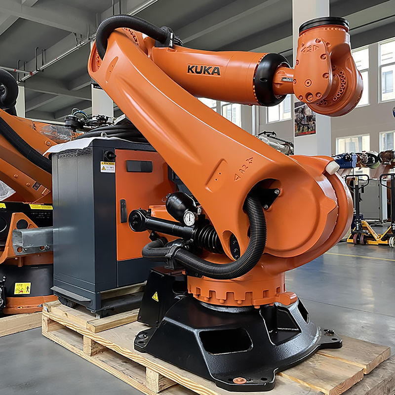 ± 0,06 mm Ripetibilità C4 Iniezione braccio robot per veloce e accurato Arco di soluzione robot industriale per l'automazione della produzione