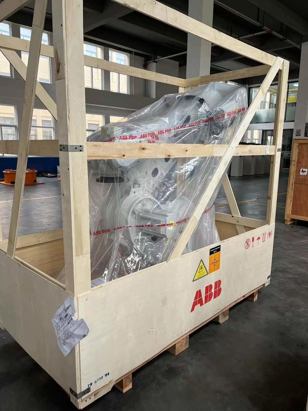 Nuovo ABB IRB 4600-60 / 2.05 M2004 Parti di carico, Mezzatura di movimentazione della lavorazione 60 kg di carico utile
