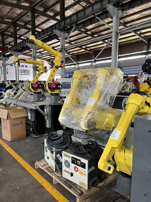 FANUC M-20iA/10L, carico utile da 10 kg, portata da 2009 mm, robot per la gestione del materiale di saldatura ad arco, robot per la tenditura delle macchine, carico