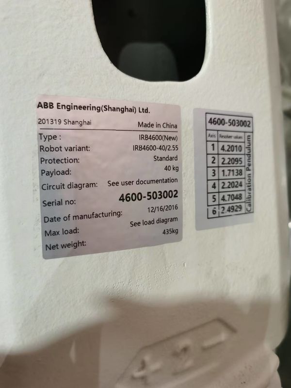 ABB IRB 4600-40/2.05 IP67 6 assi 40 kg carico medio ABB Robot per le applicazioni di debburring e pick and place.