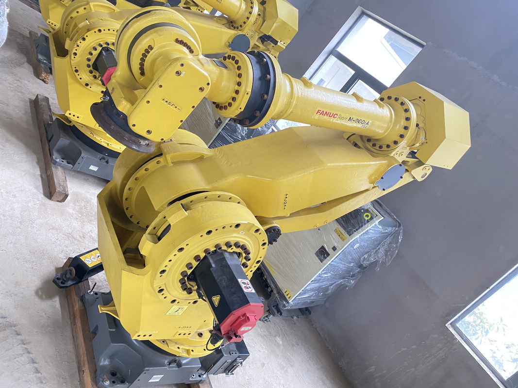 Fanuc M-900iA 350 Robot usati 6 assi 2655mm Controller R30iA perfetto per la palettizzazione e altro