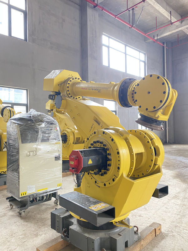 Fanuc M-900iA 350 Robot usati 6 assi 2655mm Controller R30iA perfetto per la palettizzazione e altro