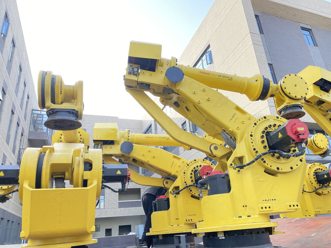 Fanuc M-900iA 350 Robot usati 6 assi 2655mm Controller R30iA perfetto per la palettizzazione e altro
