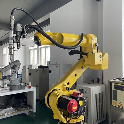 6 Assi Macchina di taglio laser robotizzata Fanuc M-20iA Robot di palletizzazione