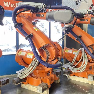 Braccio 6640-235/2.55 del robot della seconda mano ABB per saldatura a punti che tratta trasporto con palette