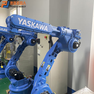 Yaskawa ha usato il caricamento automatico dell'Assemblea del robot industriale che scarica il robot articolato 5 assi