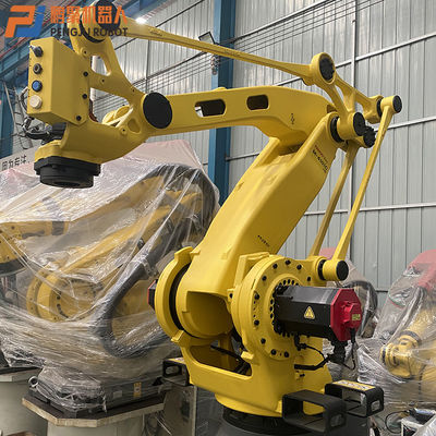 Usato 4 robot d'imballaggio industriali del robot FANUC M-410iC/110 Fanuc di asse