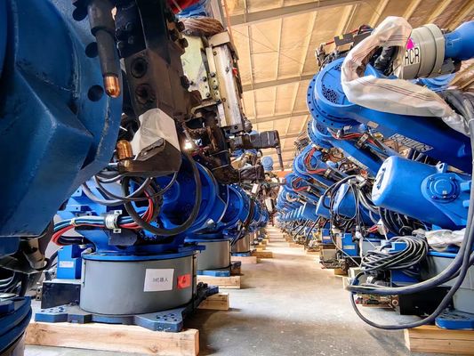 Macchina di saldatura automatica a batteria veloce ed accurata Yaskawa ES200D Robot per saldatura, movimentazione e palettatura