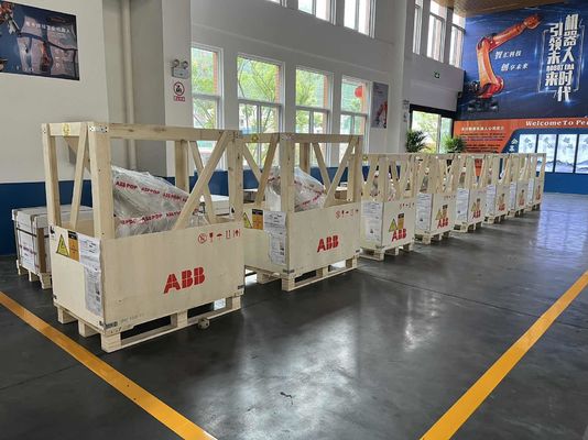 Nuovo ABB IRB6700 M2004 200/2.60 Pressatura, pallettizzazione, carico di parti, lavorazione, movimentazione di parti, misurazione,